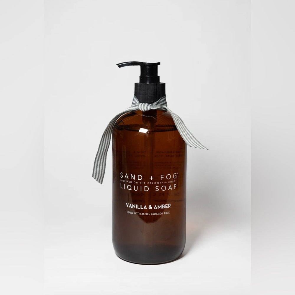 Sand + Fog Vanilla & Amber 15.7 oz Liquid Hand Soap